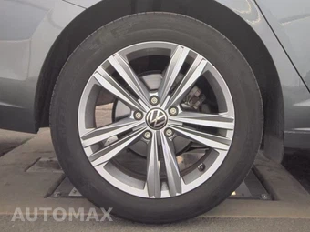 2024 Volkswagen Jetta SE – miniatura 11