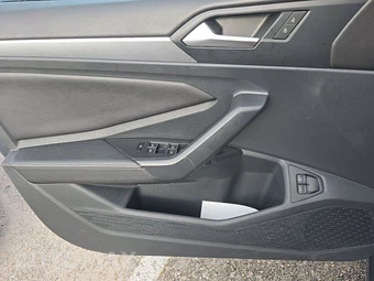 2024 Volkswagen Jetta SE – miniatura 15