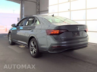 2024 Volkswagen Jetta SE – miniatura 8