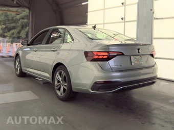2024 Volkswagen Jetta SE – miniatura 8