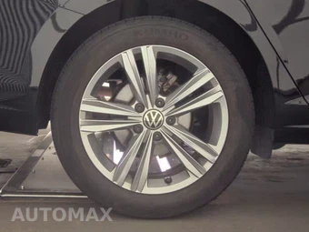 2024 Volkswagen Jetta SE - miniatura 11