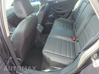 2024 Volkswagen Jetta SE - miniatura 19