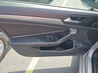 2024 Volkswagen Jetta SE – miniatura 15