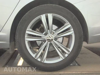 2024 Volkswagen Jetta SE – miniatura 12