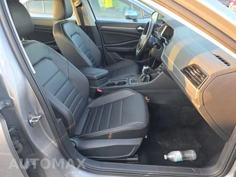 2024 Volkswagen Jetta SE – miniatura 14