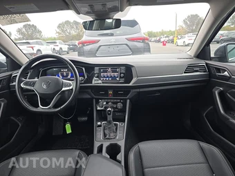 2024 Volkswagen Jetta SE - miniatura 11