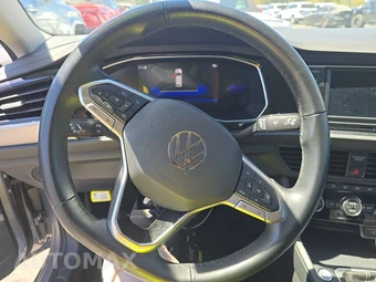 2024 Volkswagen Jetta SE – miniatura 10