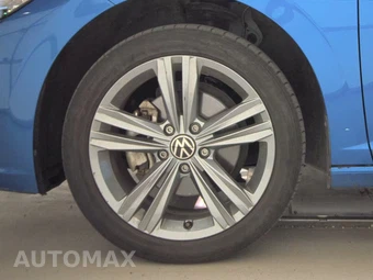 2024 Volkswagen Jetta SE – miniatura 9
