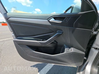 2024 Volkswagen Jetta SE - miniatura 15