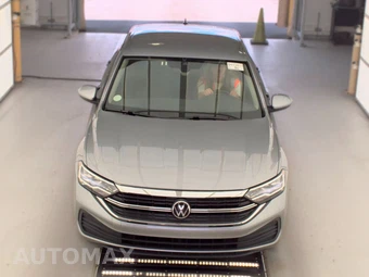 2024 Volkswagen Jetta SE - miniatura 2