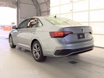 2024 Volkswagen Jetta SE - miniatura 8