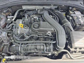 2024 Volkswagen Jetta SEL - miniatura 16
