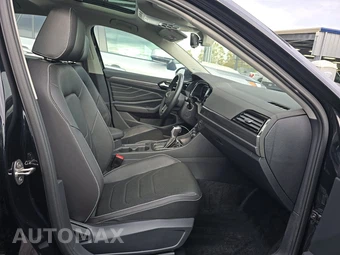 2024 Volkswagen Jetta SEL - miniatura 8