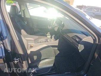 2024 Volkswagen Jetta SEL - miniatura 8