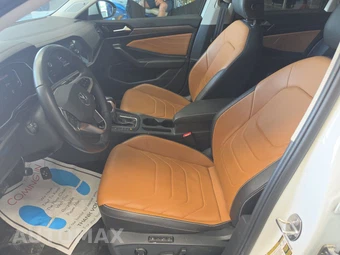 2024 Volkswagen Jetta SEL - miniatura 7