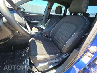 2024 Volkswagen Jetta Sport - miniatura 3