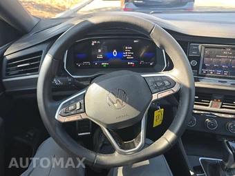 2024 Volkswagen Jetta Sport - miniatura 10
