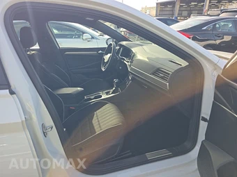 2024 Volkswagen Jetta Sport - miniatura 8
