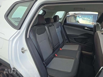2024 Volkswagen Taos S - miniatura 16