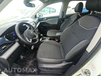 2024 Volkswagen Taos SE - miniatura 7