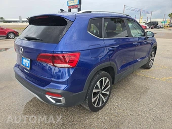 2024 Volkswagen Taos SE - miniatura 3
