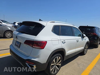 2024 Volkswagen Taos SE - miniatura 4