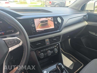 2024 Volkswagen Taos SE - miniatura 10
