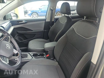 2024 Volkswagen Taos SE - miniatura 7