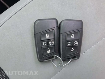 2024 Volkswagen Taos SE - miniatura 8