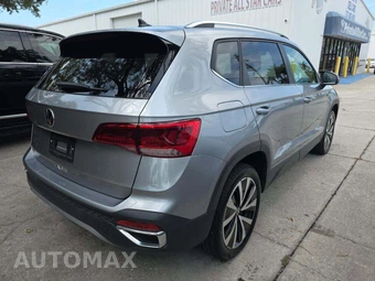 2024 Volkswagen Taos SE - miniatura 3