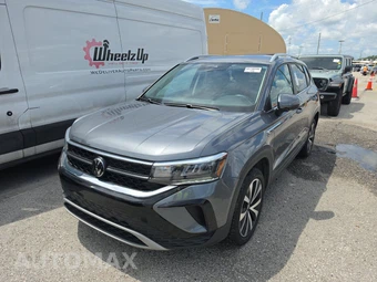 2024 Volkswagen Taos SE