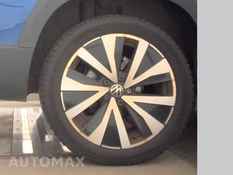 2024 Volkswagen Taos SE - miniatura 11