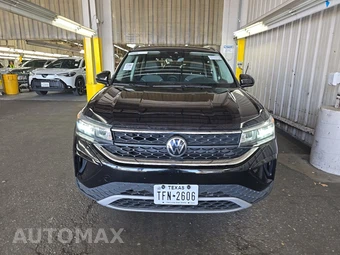 2024 Volkswagen Taos SE - miniatura 2