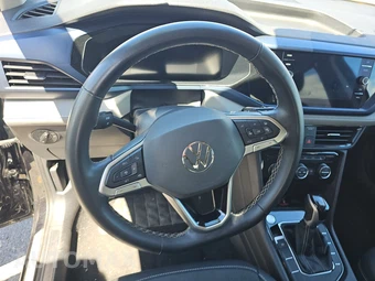 2024 Volkswagen Taos SE - miniatura 10