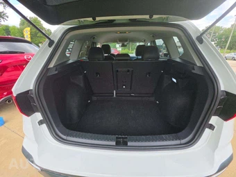 2024 Volkswagen Taos SE - miniatura 14