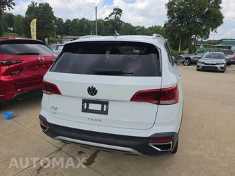 2024 Volkswagen Taos SE - miniatura 3