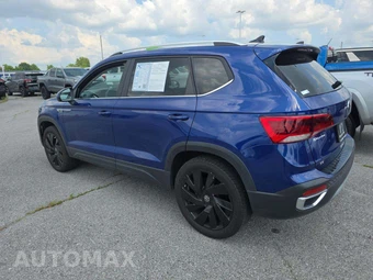 2024 Volkswagen Taos SE - miniatura 2