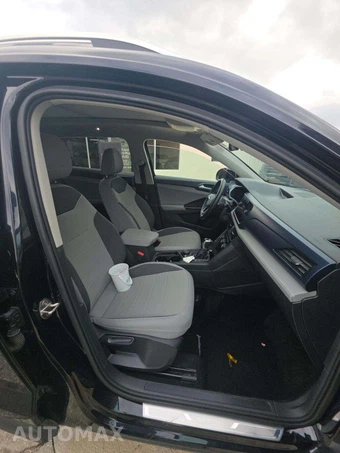2024 Volkswagen Taos SE - miniatura 18
