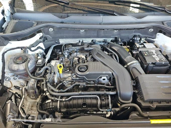 2024 Volkswagen Taos SEL - miniatura 15