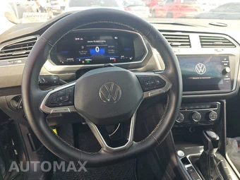 2024 Volkswagen Tiguan S – miniatura 10