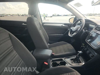 2024 Volkswagen Tiguan S - miniatura 8