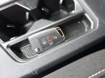 2024 Volkswagen Tiguan S – miniatura 5