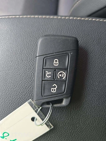 2024 Volkswagen Tiguan SE - miniatura 5