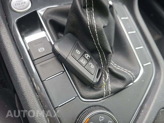 2024 Volkswagen Tiguan SE - miniatura 5