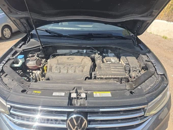 2024 Volkswagen Tiguan SE - miniatura 15