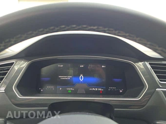 2024 Volkswagen Tiguan SE – miniatura 9