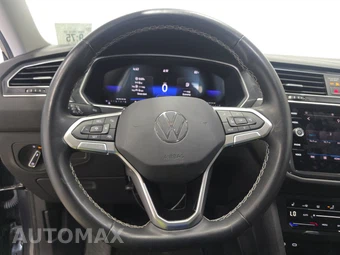 2024 Volkswagen Tiguan SE - miniatura 10