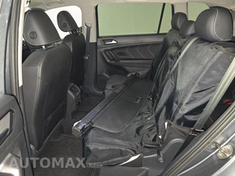 2024 Volkswagen Tiguan SE - miniatura 13
