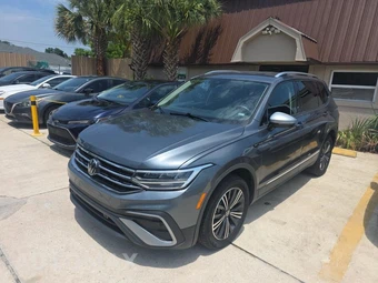 2024 Volkswagen Tiguan SE