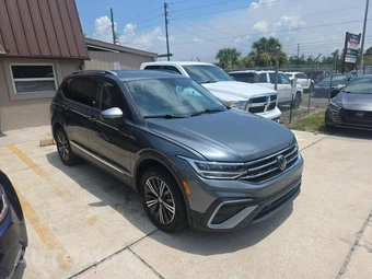 2024 Volkswagen Tiguan SE – miniatura 3